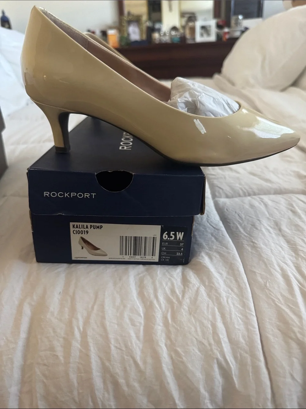 Rockport Women's Patent Pointed Toe Pump in Pale Yellow